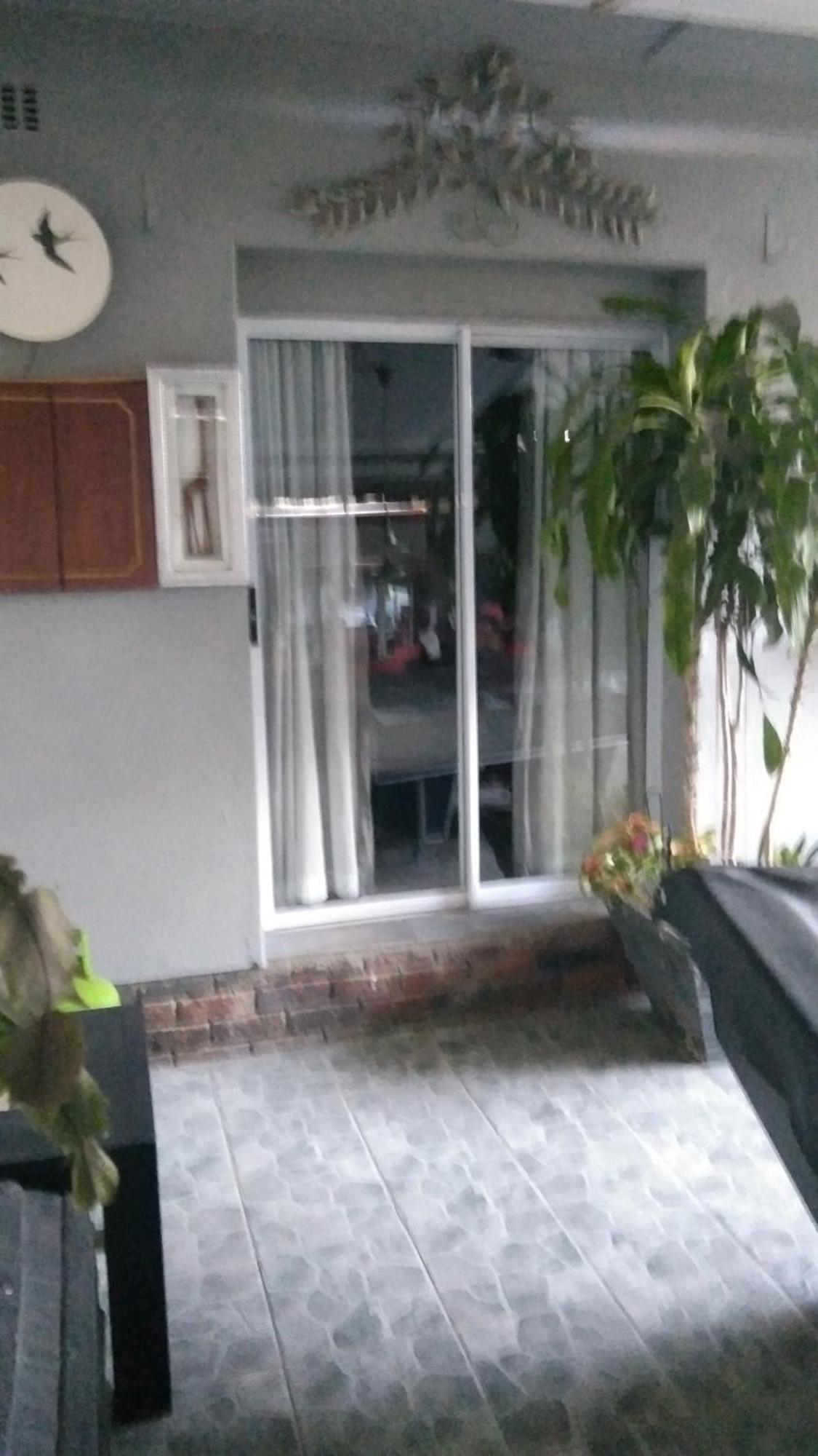 Mitchell'S Guesthouse ปาโรว์ ภายนอก รูปภาพ